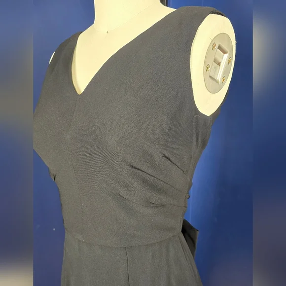 Vintage 1950s Little Black Dress, Size Small - Picture 3 of 5